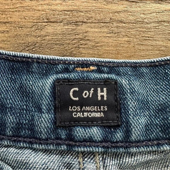 Citizens of Humanity size 26 Button Fly Cuffed Jean Shorts Distressed Denim - Picture 8 of 12